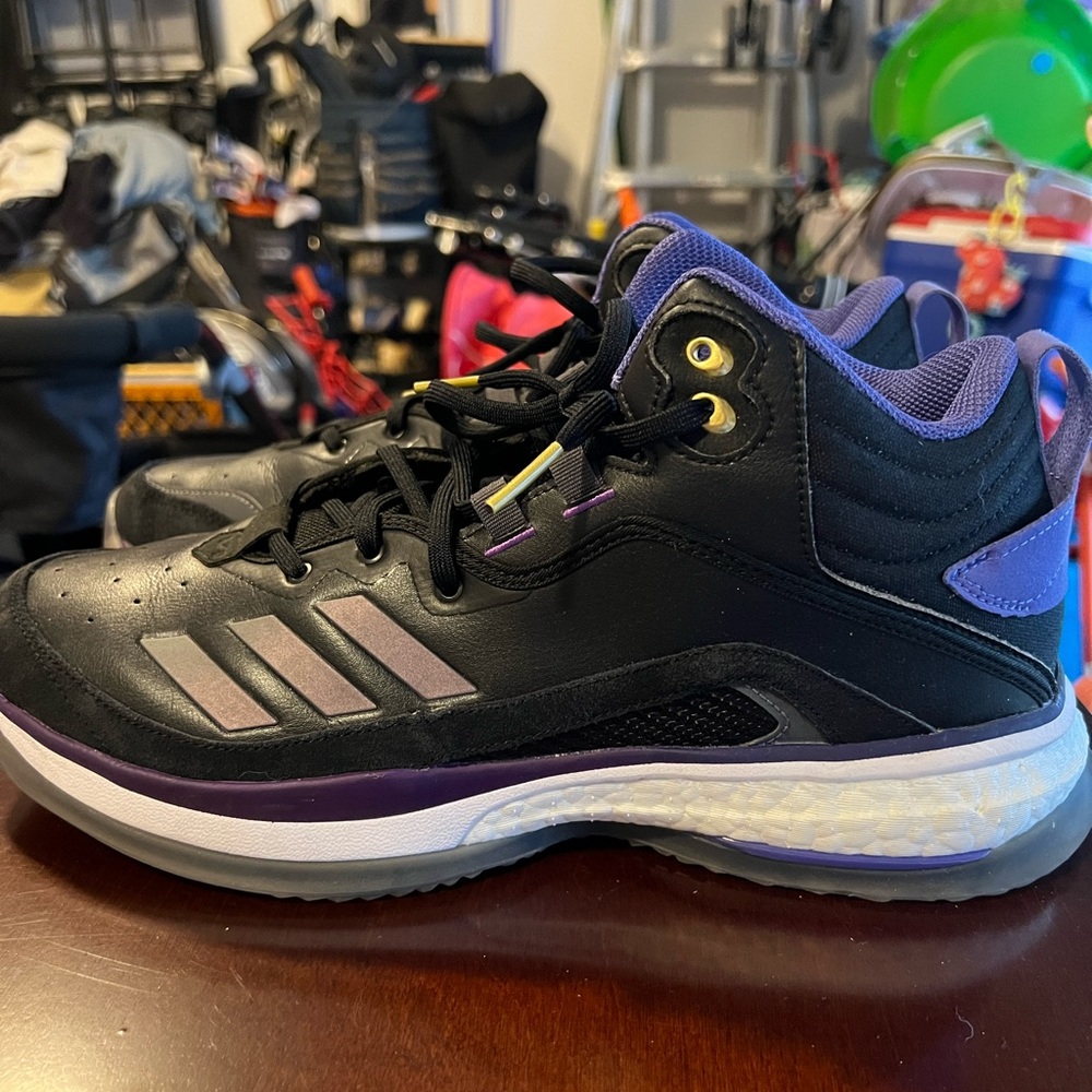 Adidas Boost - mens 11.5